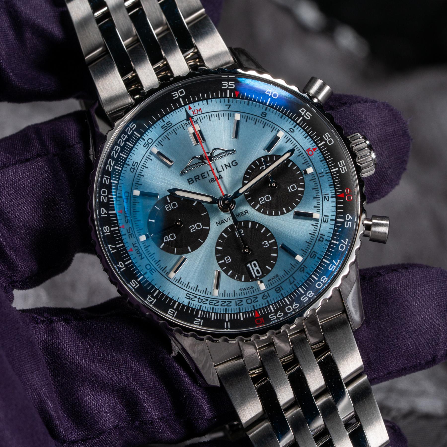 New Breitling Navitimer B01 Chronograph 43